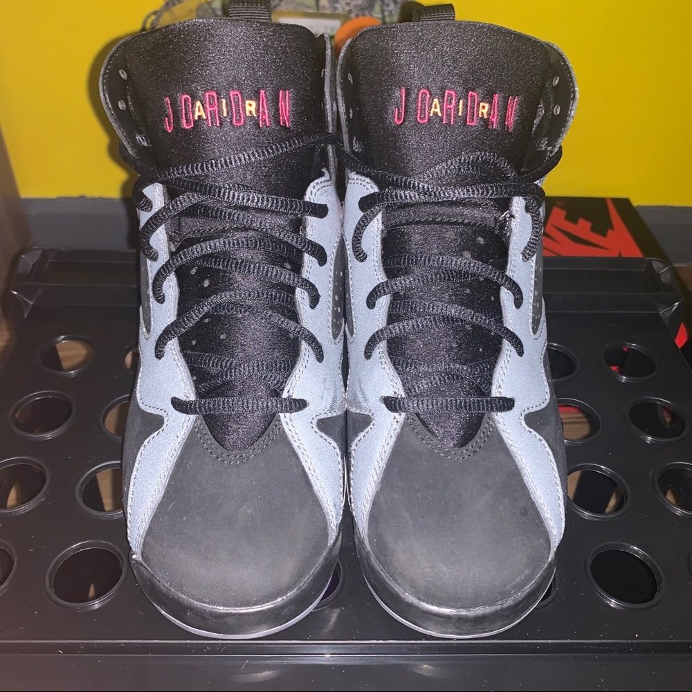 Air Jordan 7 Retro “Sport Fuschia” GS (6Y)(8W)